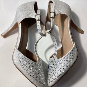 Delicacy Silver T Strap Bedazzled Sparkle Heels 7